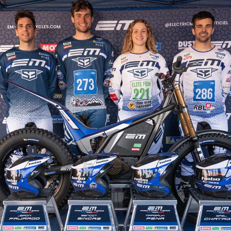A equipe da Emputória se prepara para 2025 desafios | thepack.news | O pacote