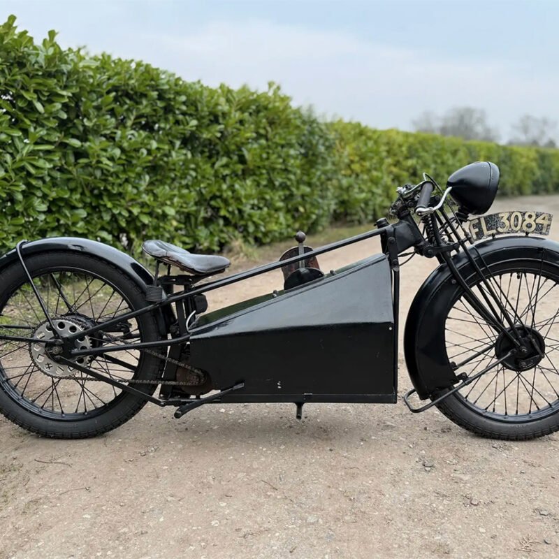 Originalmente construído em 1922 como uma bicicleta movida a gasolina, foi convertida para executar eletricidade em 1942 | thepack.news | O pacote