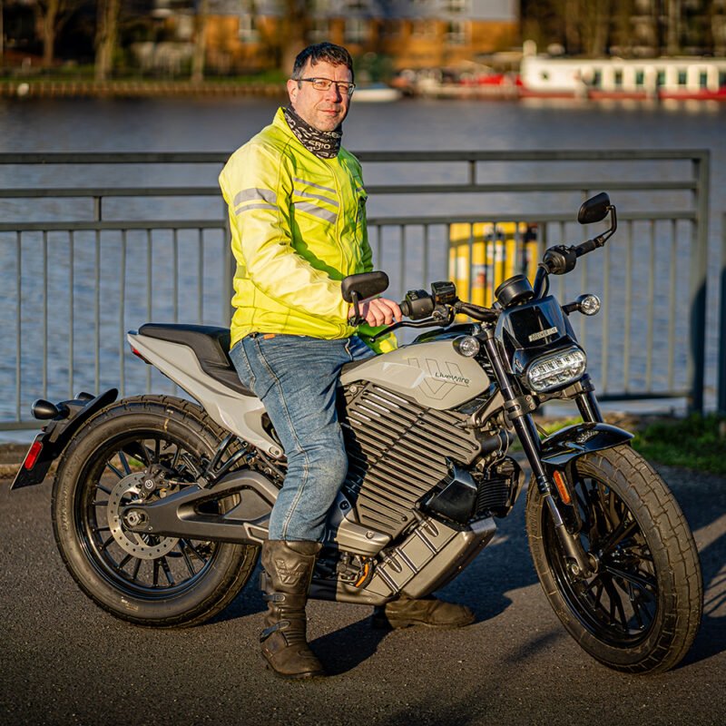 LiveWire S2 Del Mar test ride by SteckerBike.de - THE PACK - Electric Motorcycle News