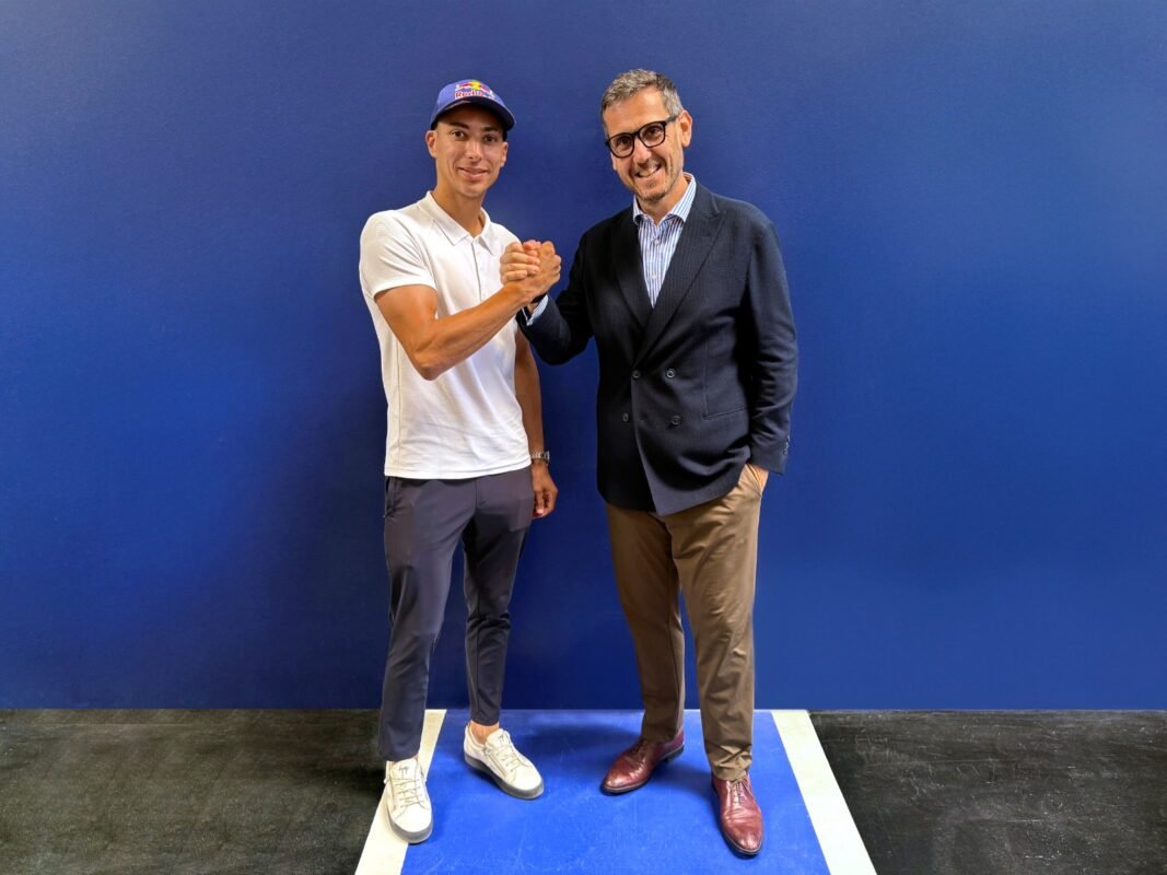 Duas vezes campeão do WSB Toprak Razgatlıoğlu se move para Prima Pramac Yamaha MotoGP para 2026 «Motorcycledaily.com-Notícias de motocicletas, editoriais, análises de produtos e análises de bicicleta